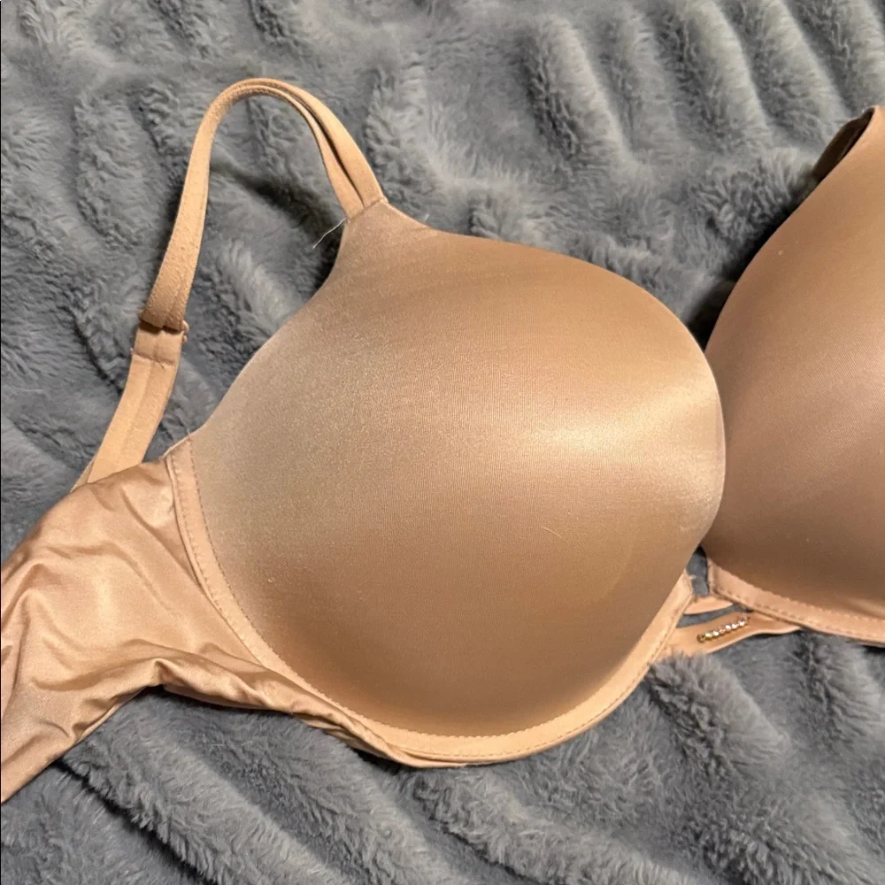 Victoria’s Secret very sexy push-up 34 DDD - Picture 5 of 5
